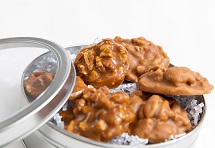 6 MIXED PRALINES IN A CLEAR TIN